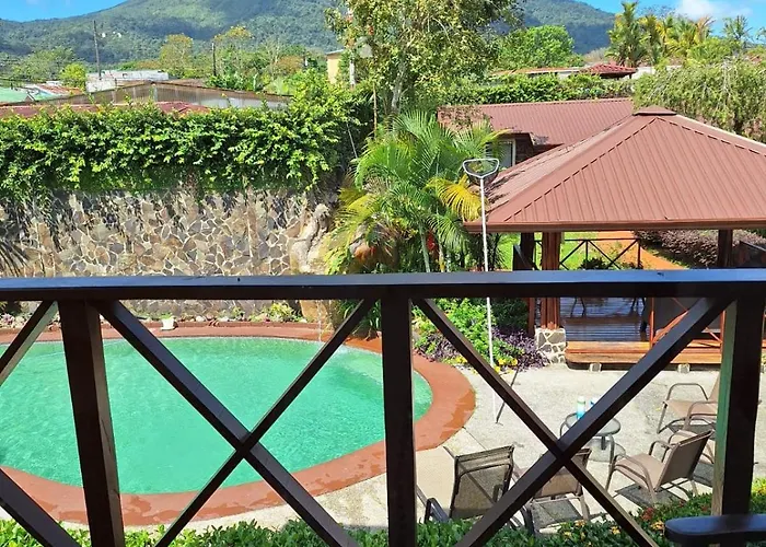 Hotel Iris Arenal