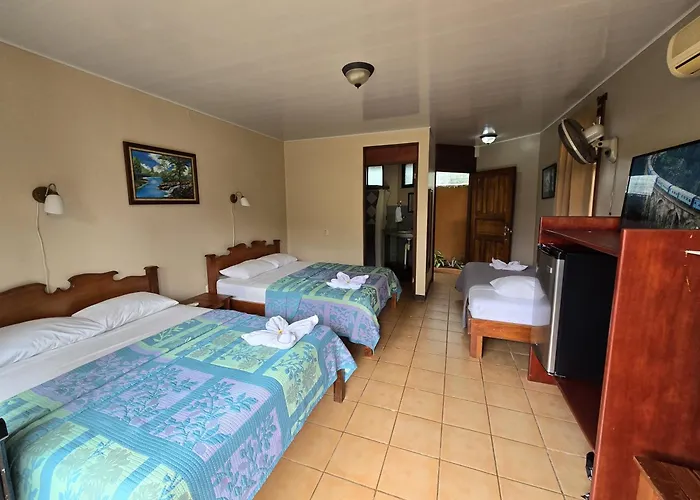 Hotel Iris Arenal