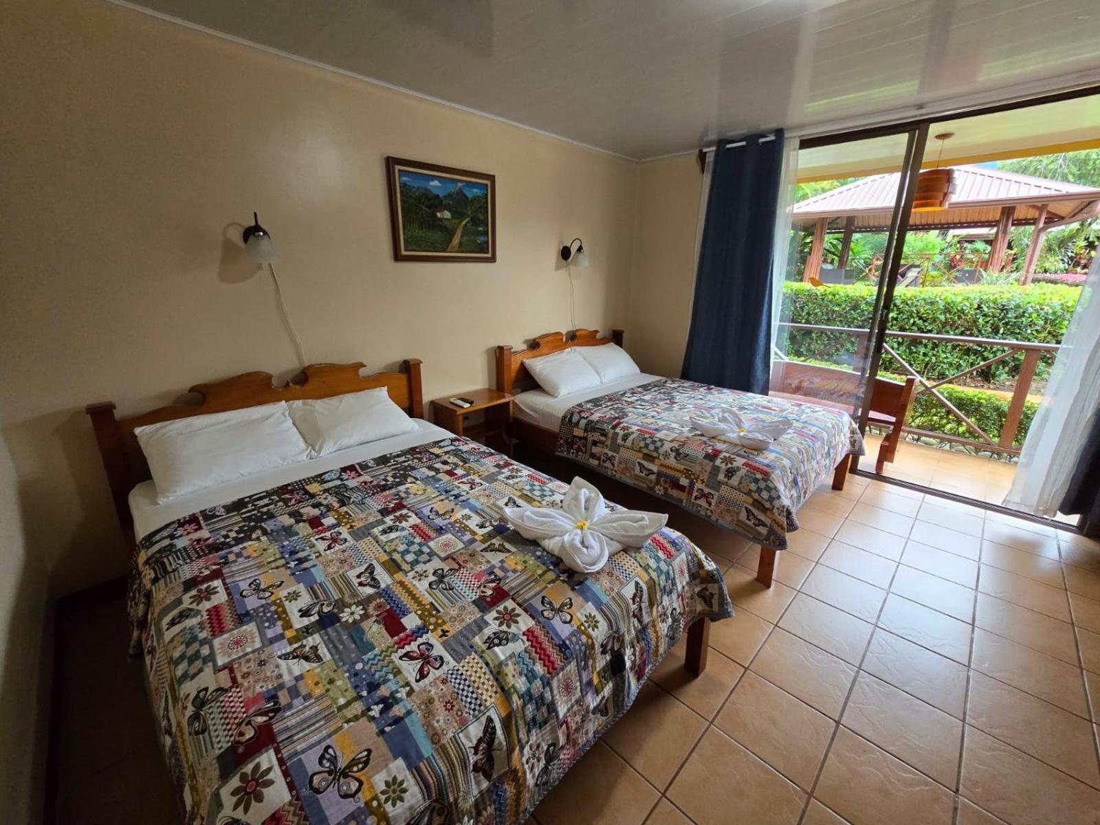 Iris Arenal 5*